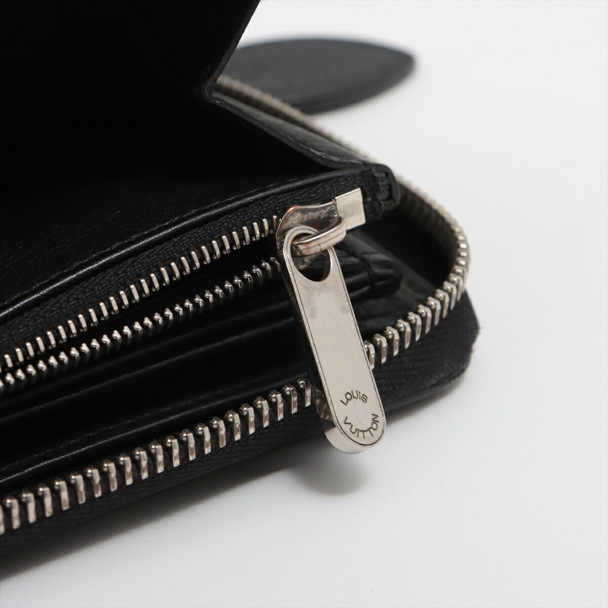 楽天市場】LOUIS VUITTON/ルイ ヴィトン マヒナ ジッピーウォレット