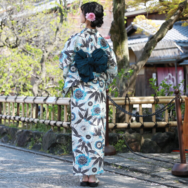 楽天市場】浴衣 セット レトロ 高級綿絽浴衣3点セット「オフホワイト地