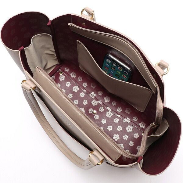 楽天市場】フリップサイドデイジー トート／マリークワント（MARY