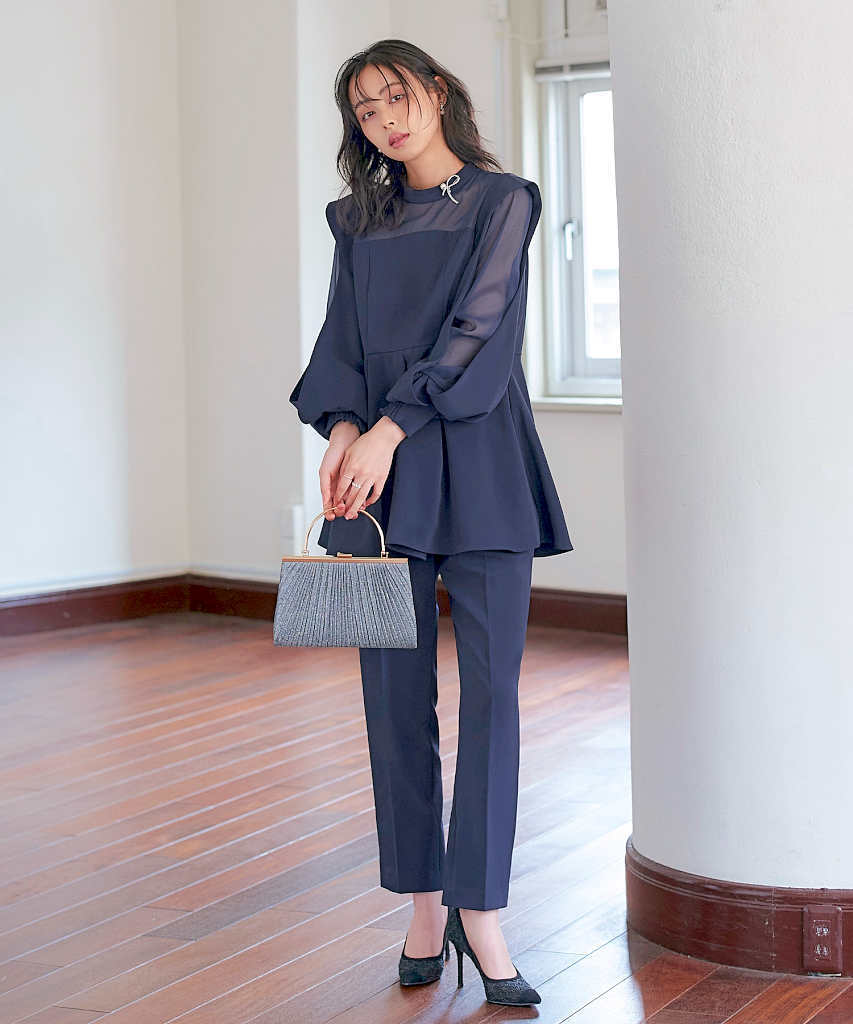 楽天市場】スリットスリーブペプラムトップス＆テーパードパンツ