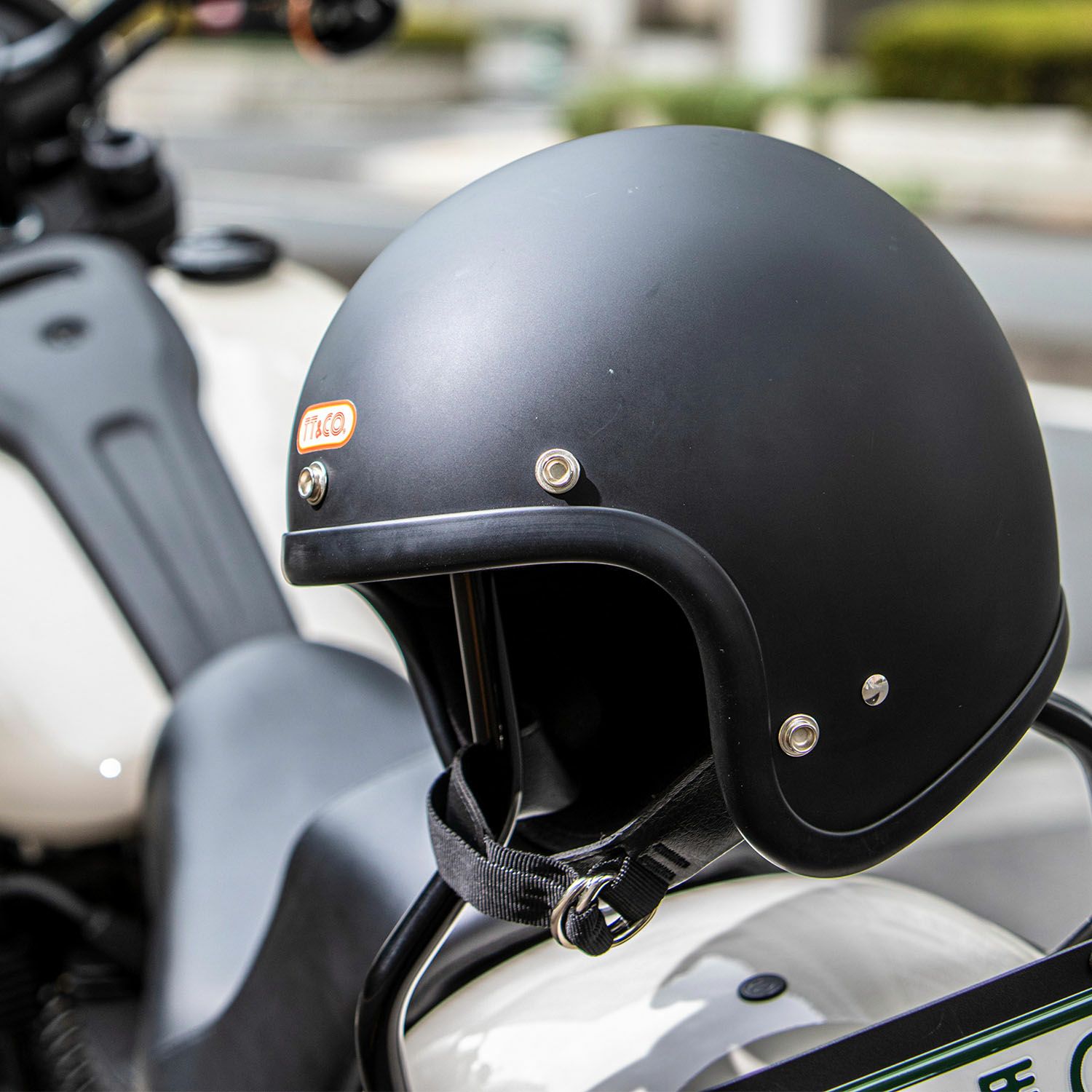 TT&CO. スーパーマグナム スタンダード 半ツヤブラック