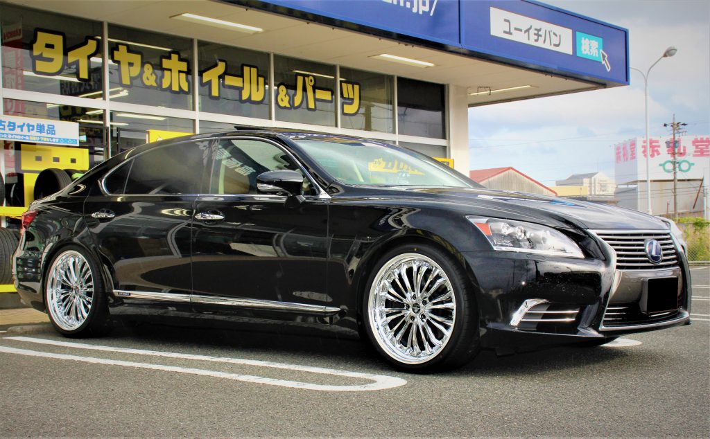 レクサスLS（40系）ゴージャスカスタム♪21インチ THE