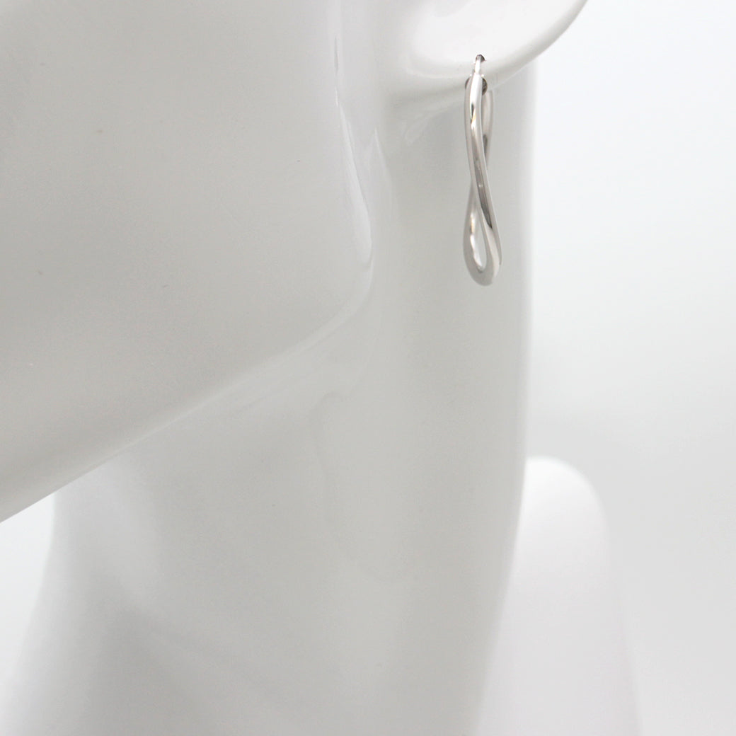 UNOAERRE K18ホワイトゴールドフープピアス 596 | UNOAERRE