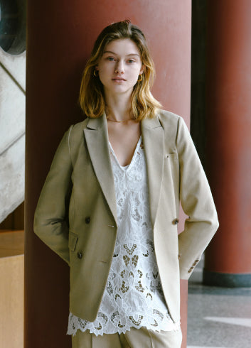 6（ROKU） - UNITED ARROWS