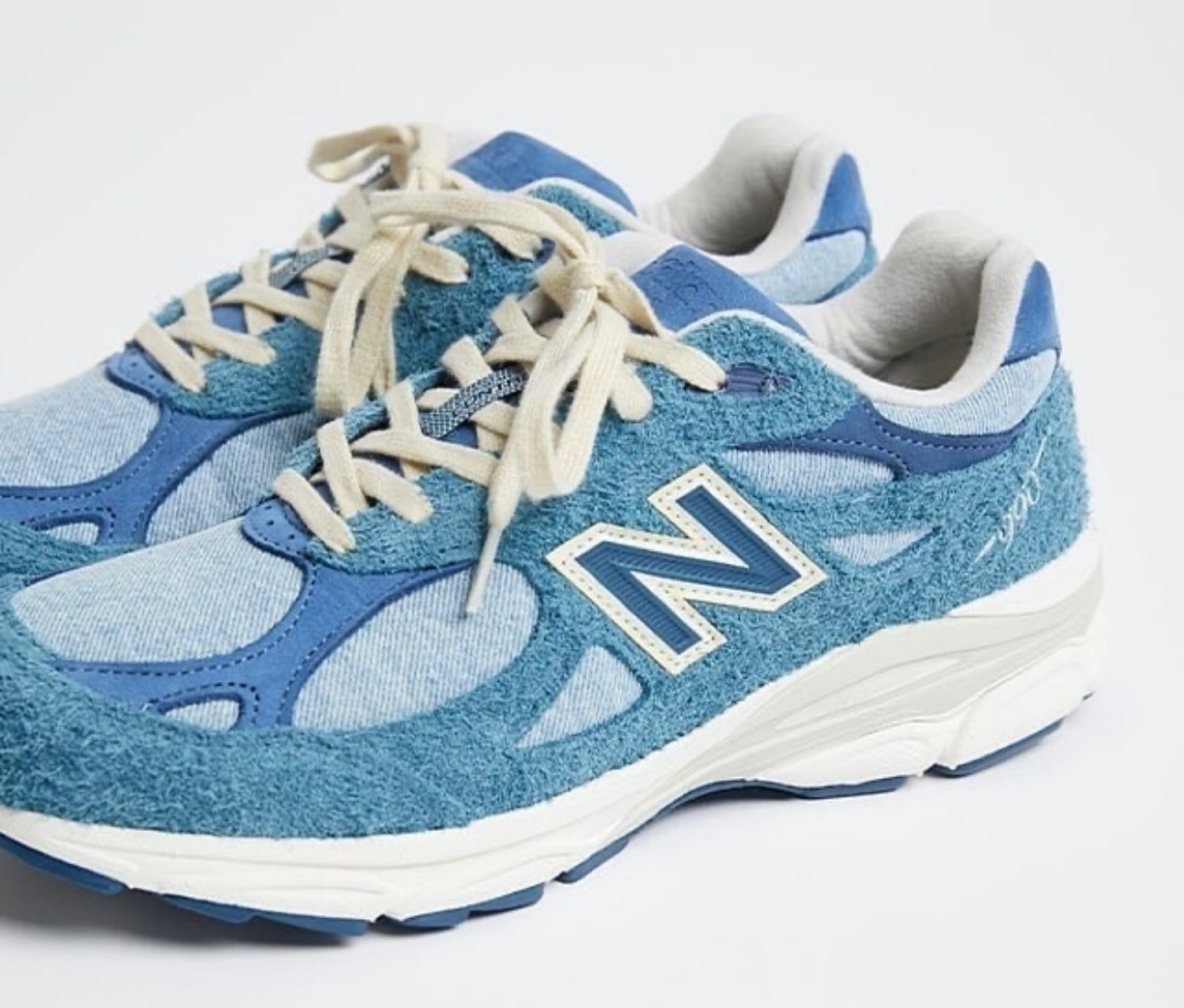Levi's® × New Balance コラボスニーカー『M990v3』が国内9月9日に発売