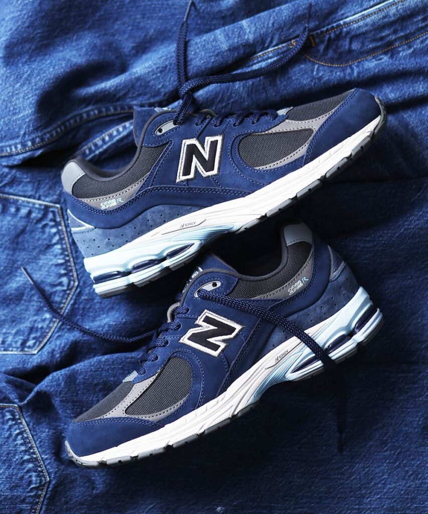 New Balance × Safari 創刊20周年記念 別注 2002R “Cordura Navy”が