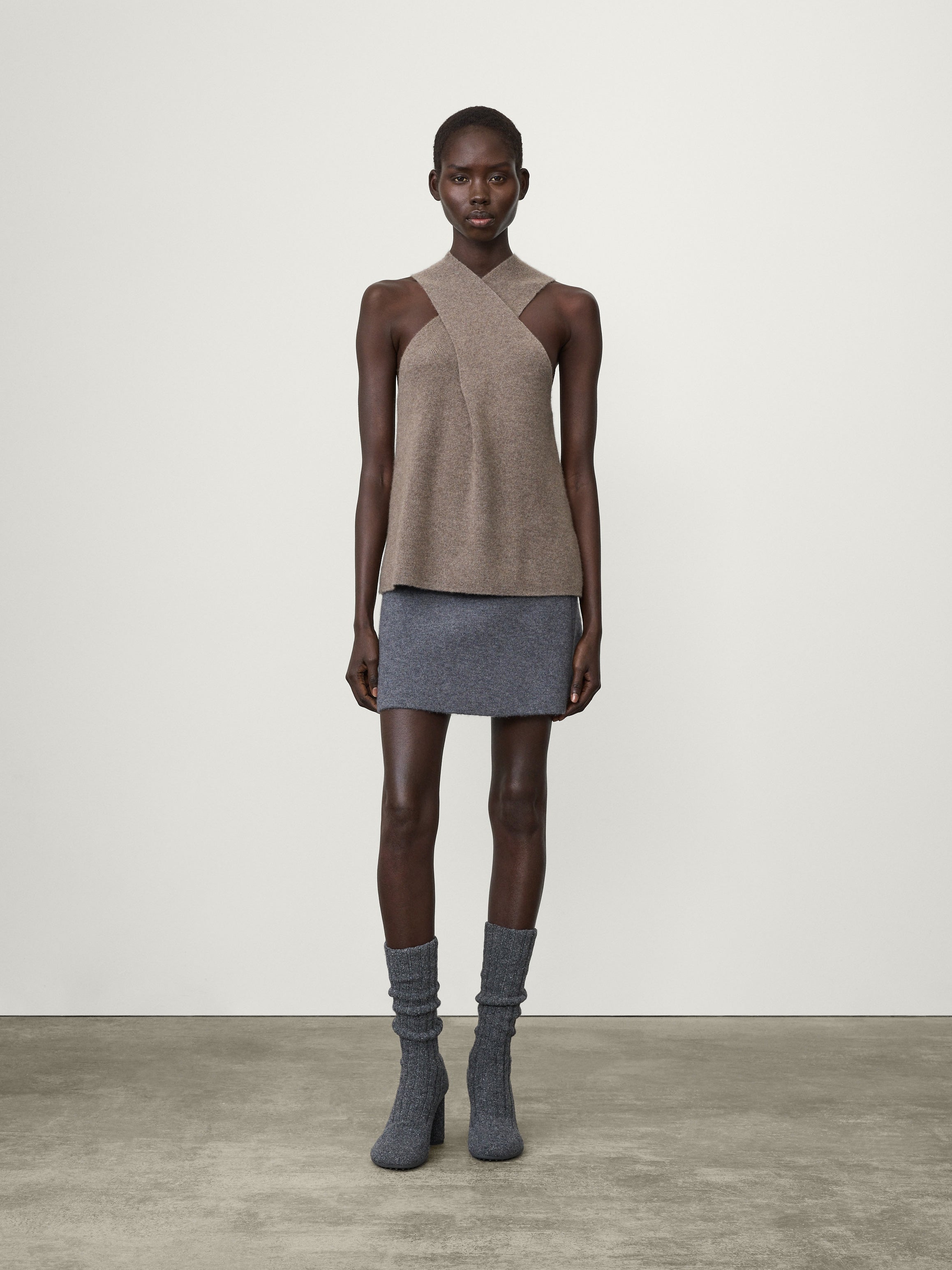 2025331_Lyra_Top_Truffle_0008.