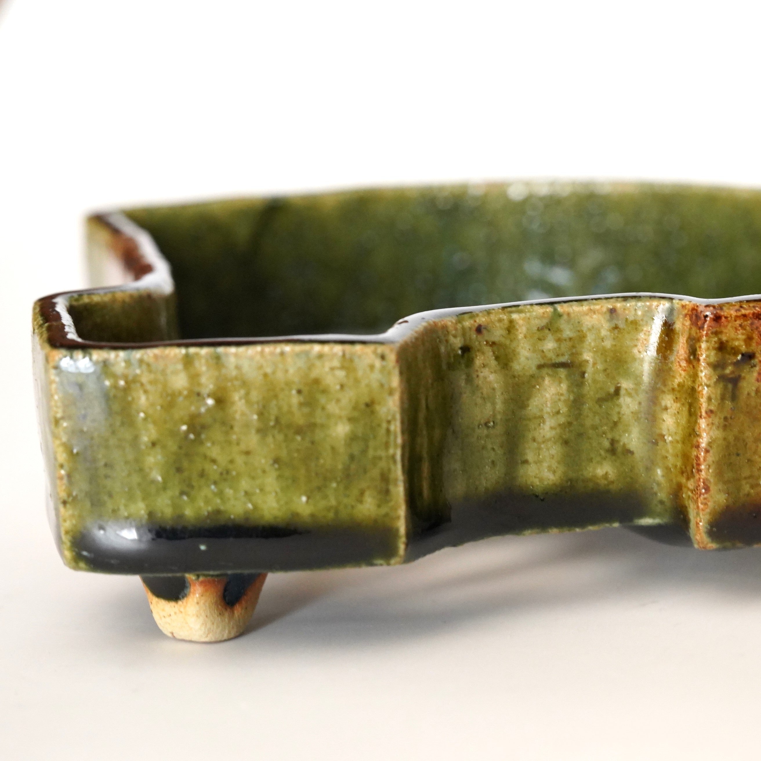 宮田真幸】織部扇面向付 – うつわ御結