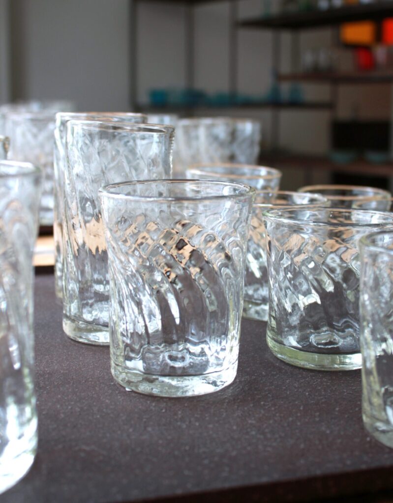 柏本店にて明日より『横山秀樹展』 | うつわ萬器