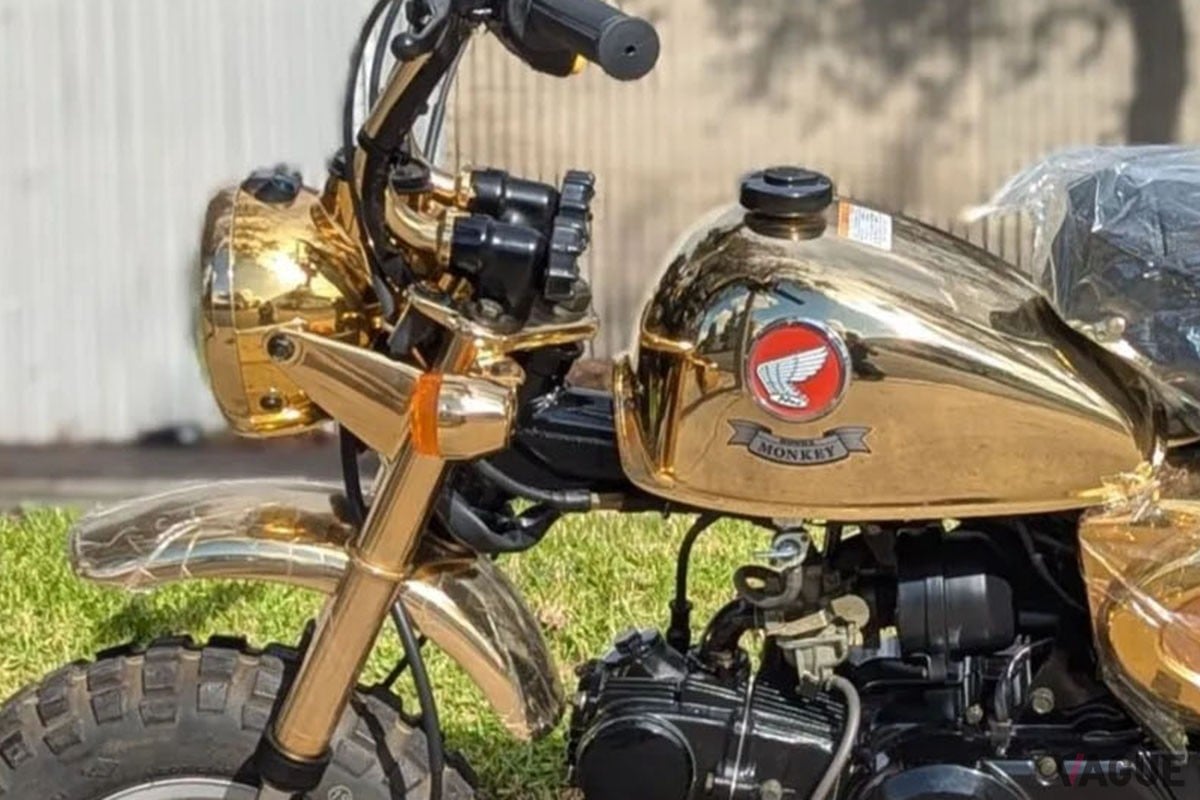 ビッカビカのゴールド仕様！ 30年前の限定車なのに走行距離わずか“2km