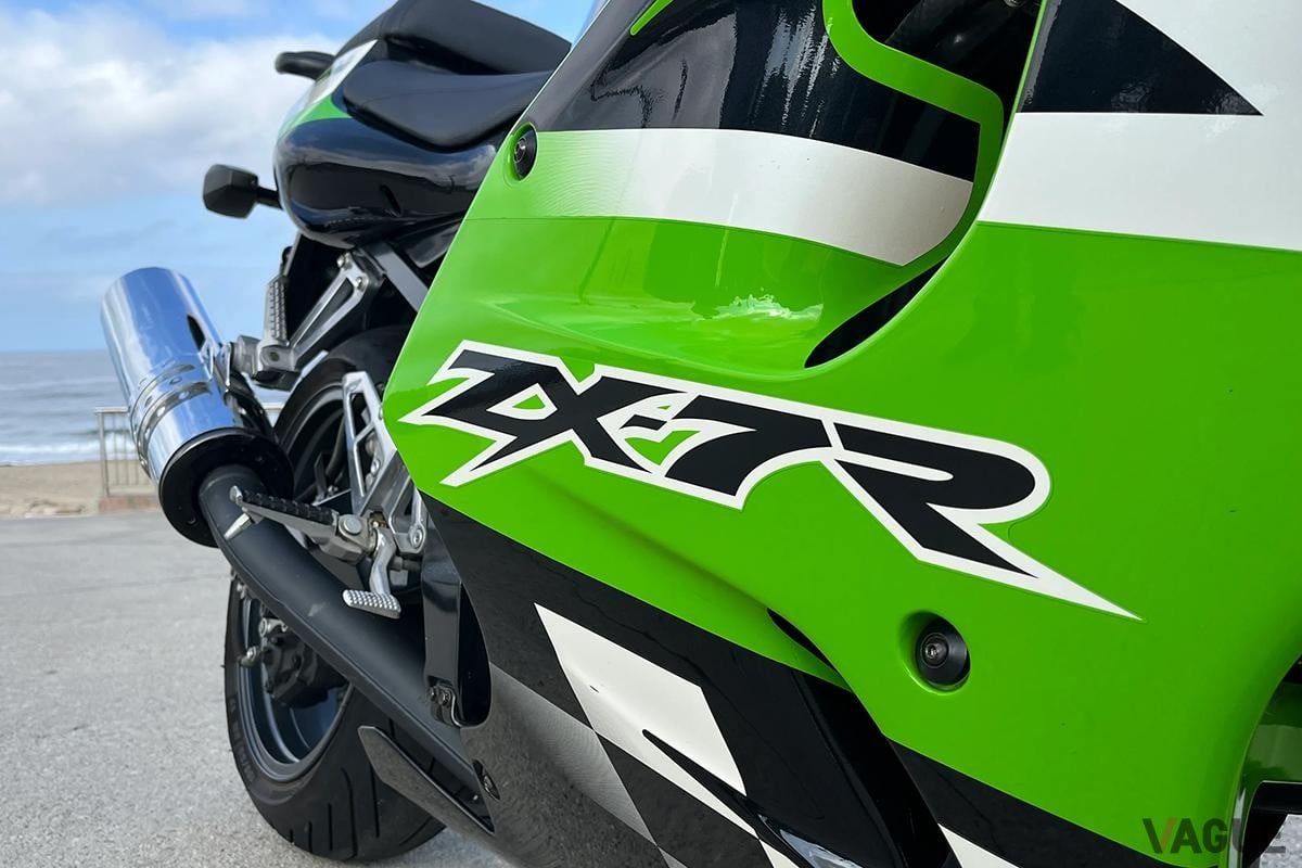 スーパーバイク参戦のために生まれたナナハン 23年前のカワサキ「ZX-7R