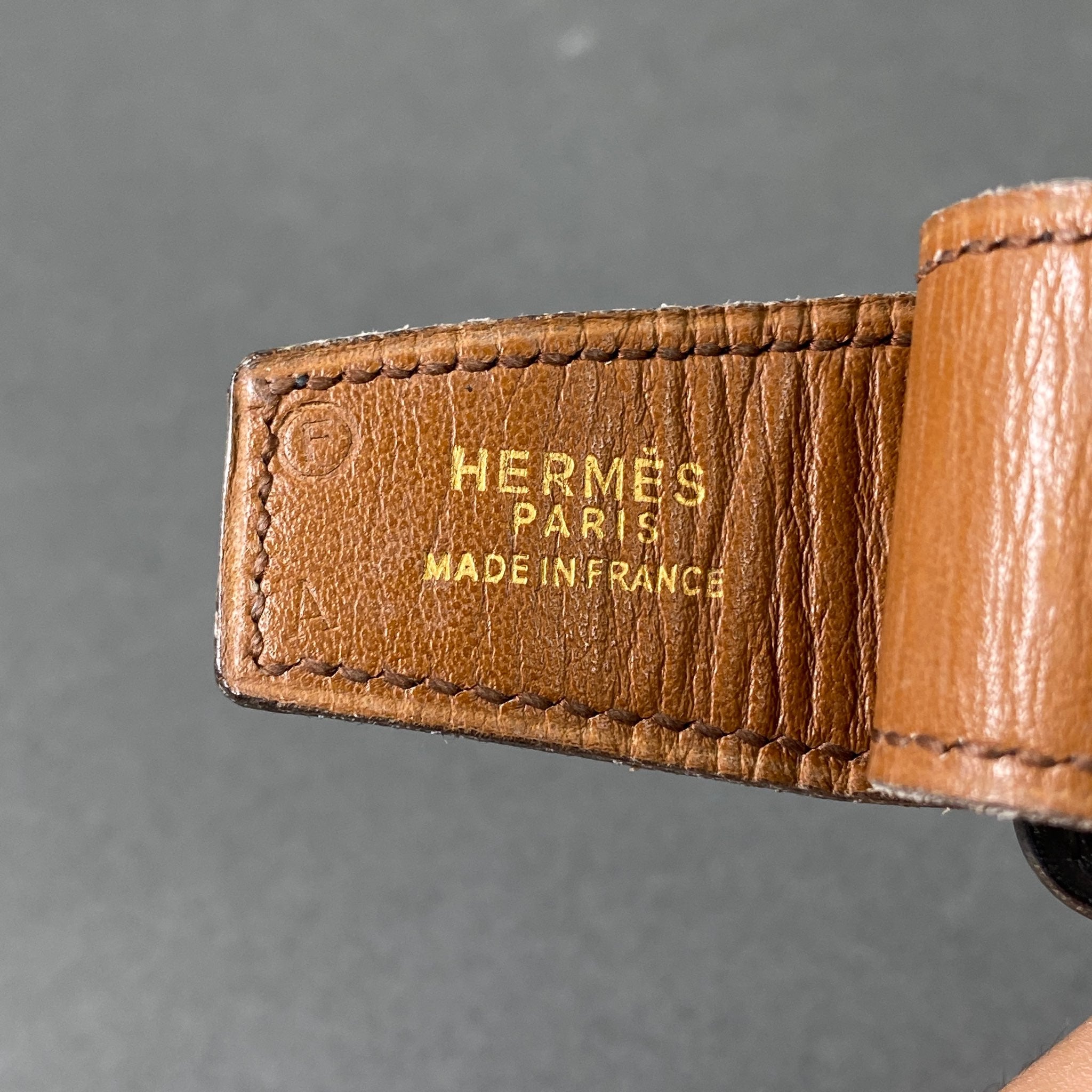 L20 フランス HERMES エルメス 馬車ロゴ レザーベルト ブラック