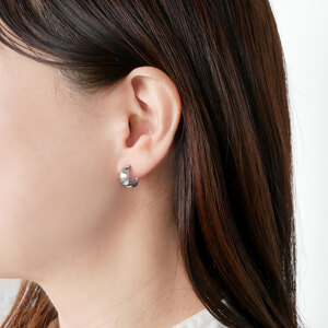 APAA2443__PT プラチナ フープ ピアス｜ピアス｜ヴァンドーム青山