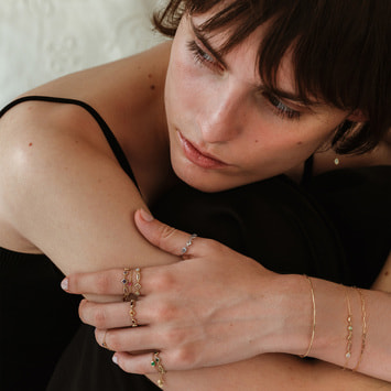 GJVR0337__SA サファイア チェーンリング｜リング・指輪｜ヴイエー