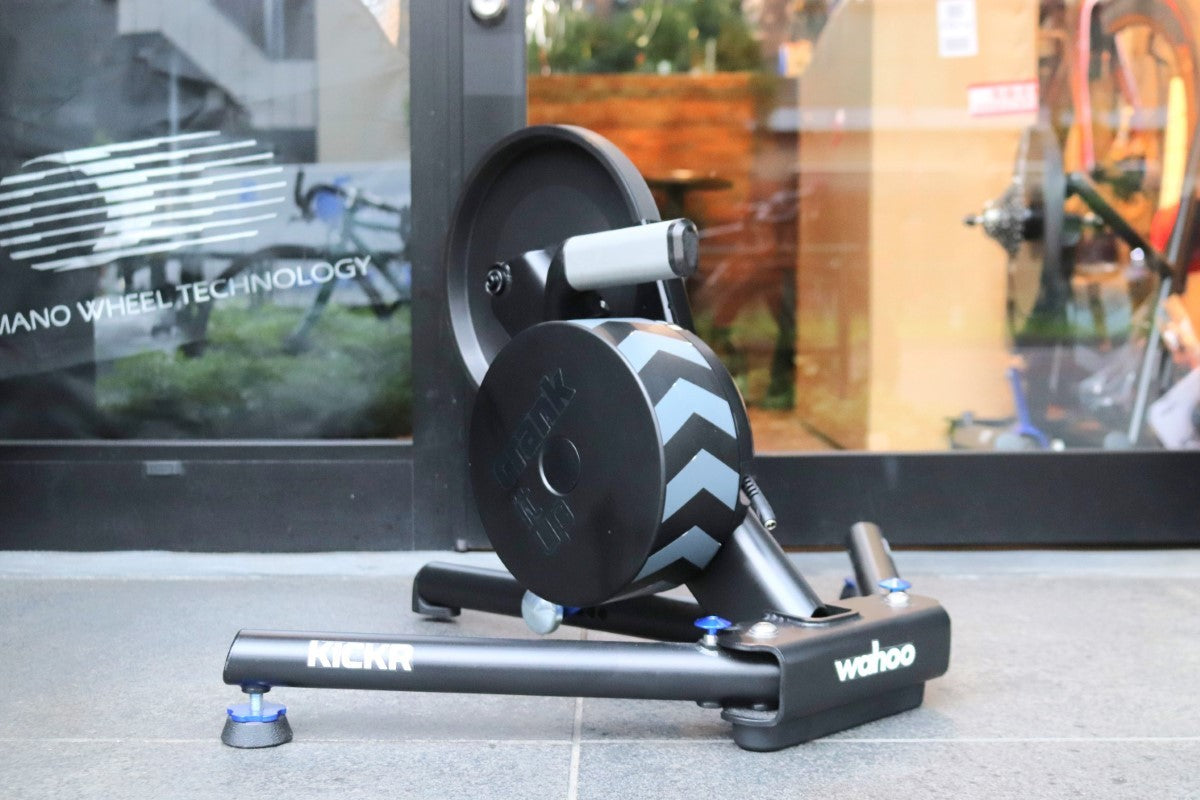 ワフー WAHOO キッカー KICKR V4 スマートトレーナー ローラー台 ZWIFT