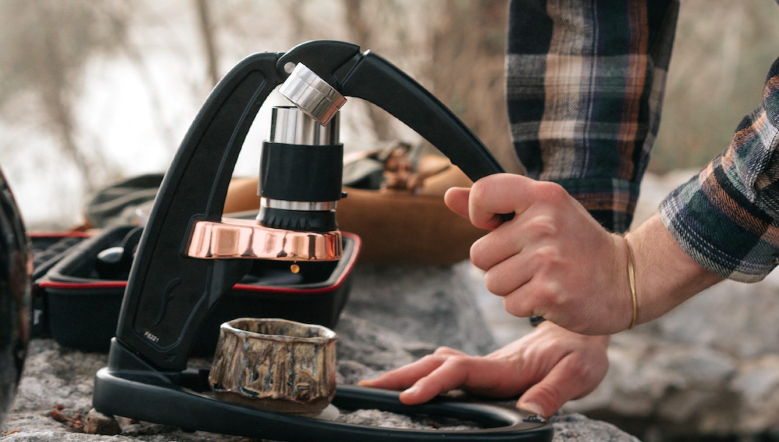 コーヒーのプロも認めた、本格派ポータブルエスプレッソメーカーが日本