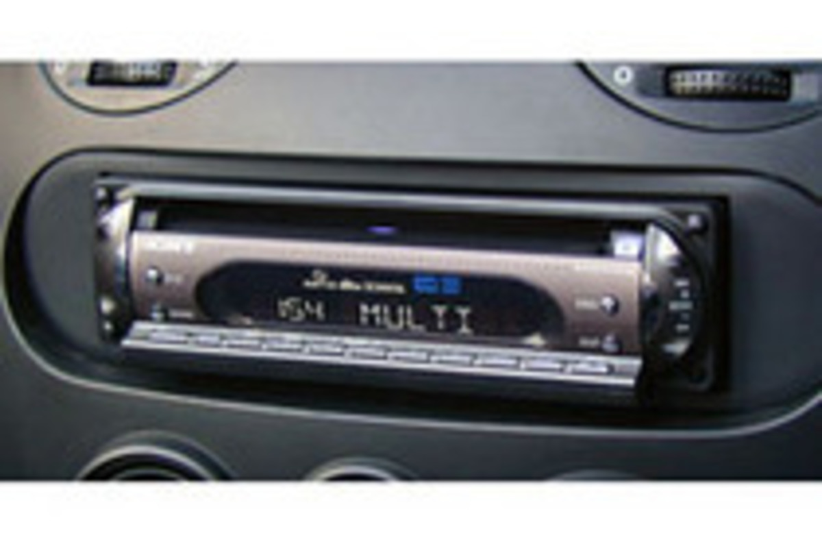 カーナビ／オーディオ】ソニーのマルチDVDレシーバー「MEX-R1」を聴い