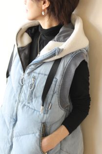 アヤン（ayane）テンセルデニムダウンベスト／ブリーチ - 31,680円