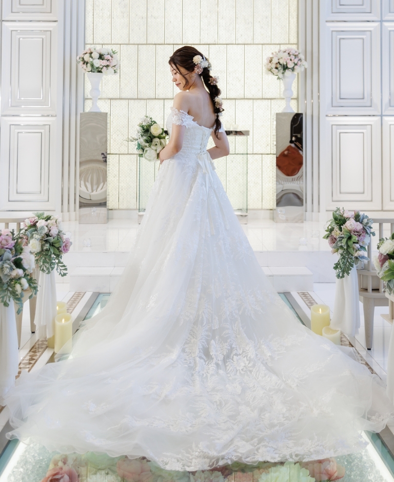 前撮り衣装 | ドレス＆和装（白無垢・色打掛）はウェディングアベニュー