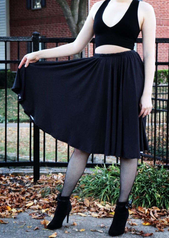 Black Midi Skirt With Pockets – Witch Vamp