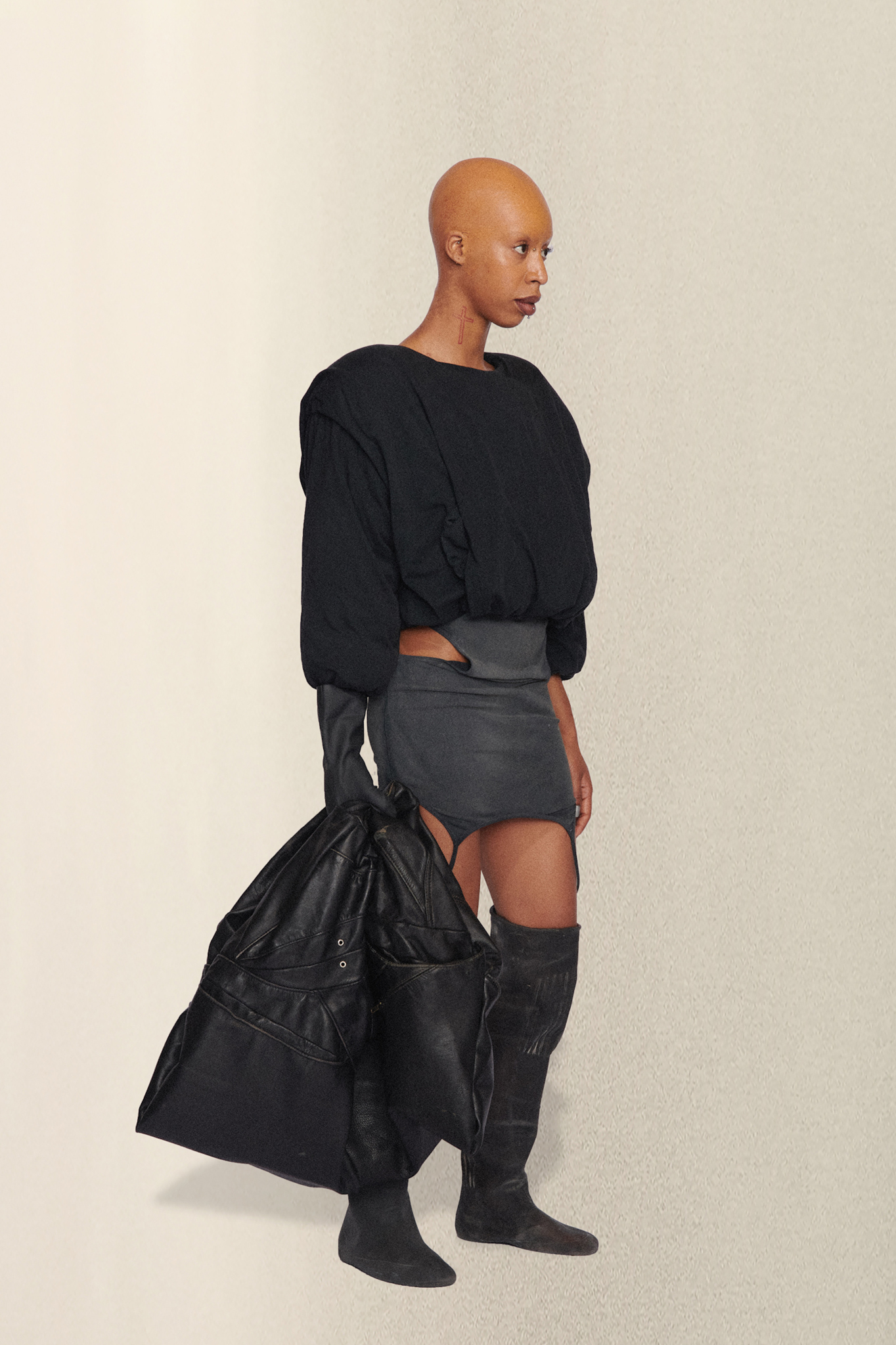 Yeezy Season 9 RTW [PHOTOS]