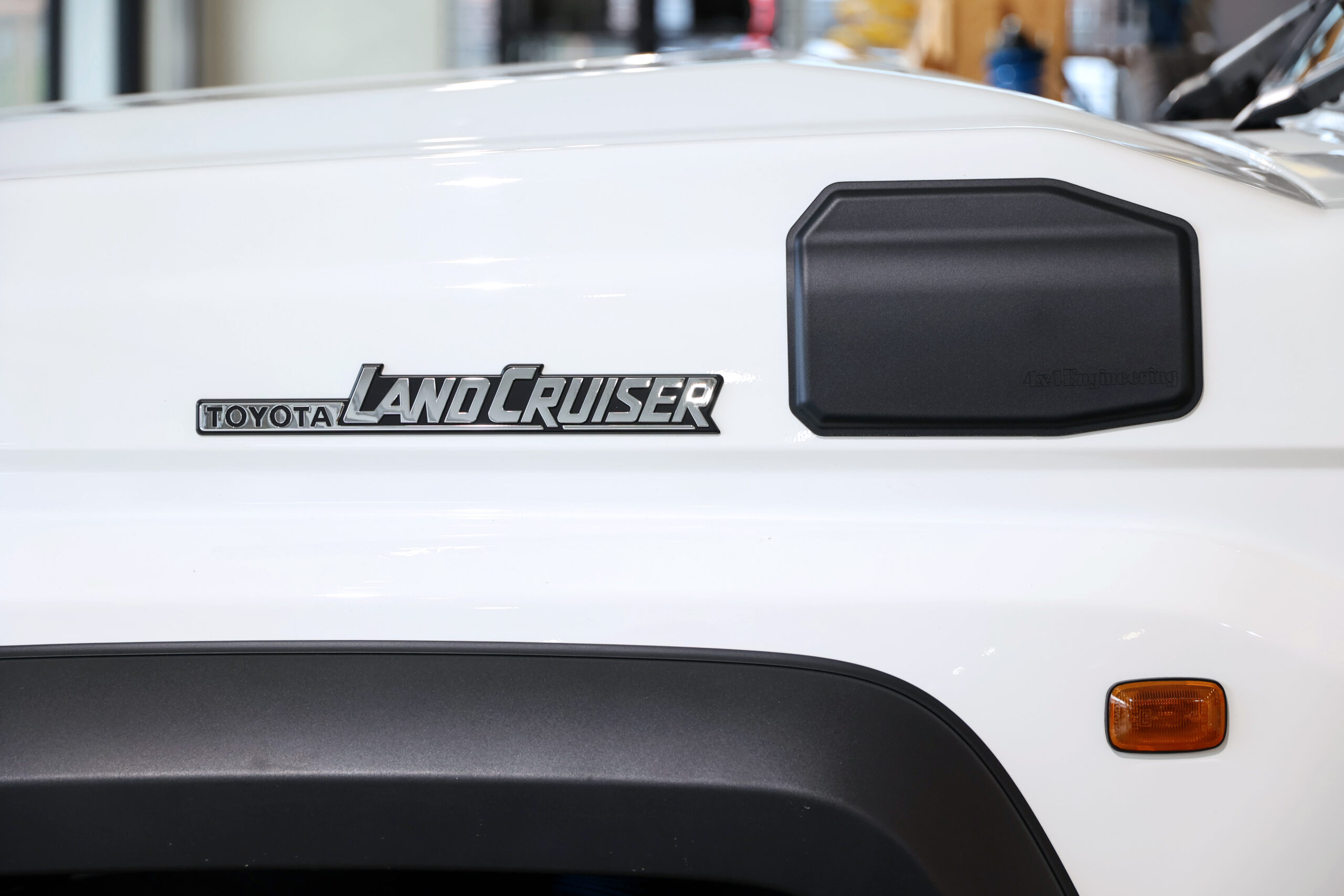 再再販ランドクルーザー70(GDJ76)用アドブルーリッドクローズキット