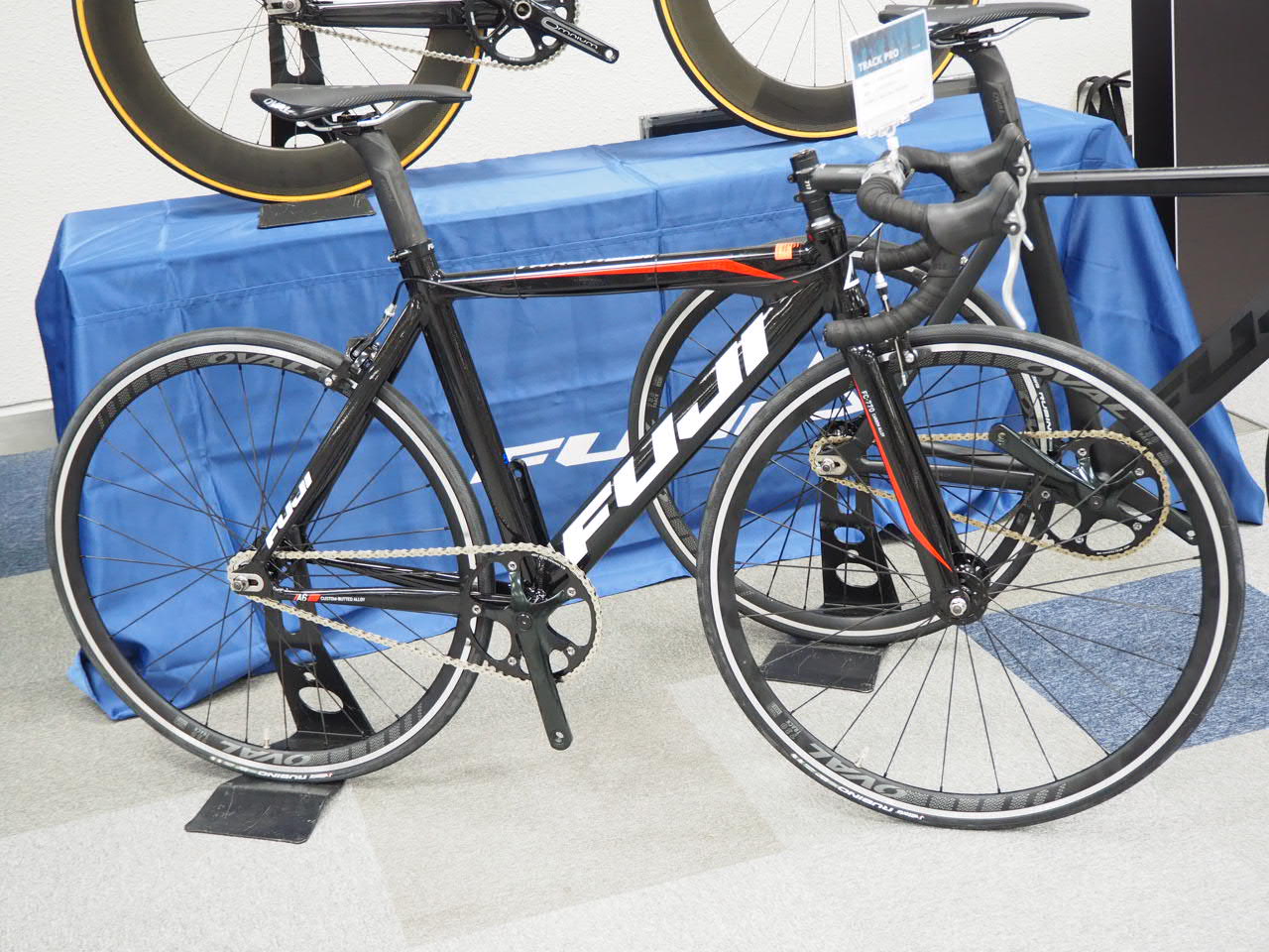 FUJI(フジ) TRACK PRO(トラックプロ) 完成車 2020 | サイクルショップ