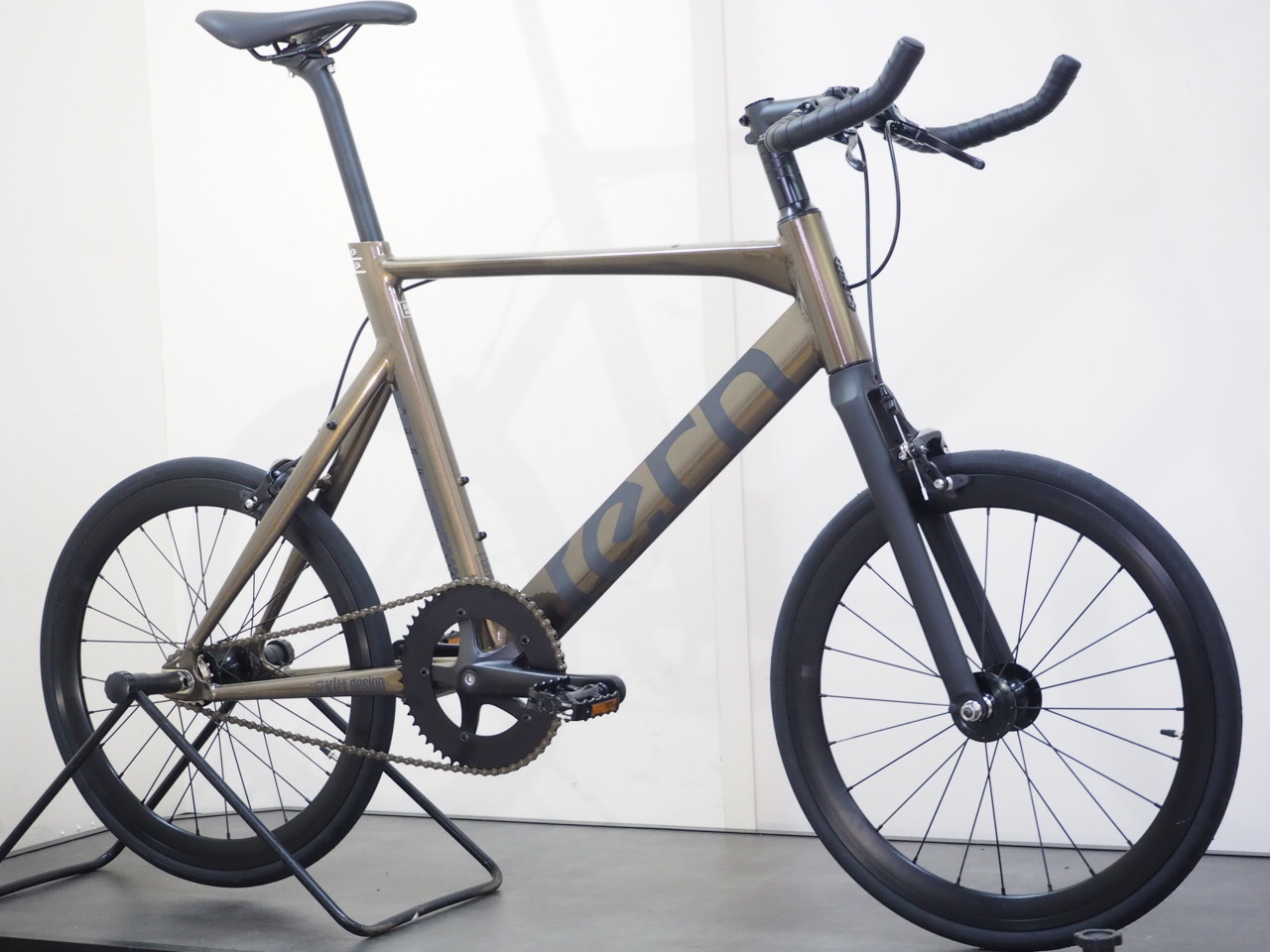 Tern(ターン) SURGE UNO(サージュウノ) 2021年モデル | サイクル