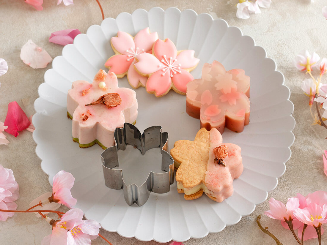 花形クッキー型 ステンレス製 約8cm 抜き型（花）8cm | サンクラフト