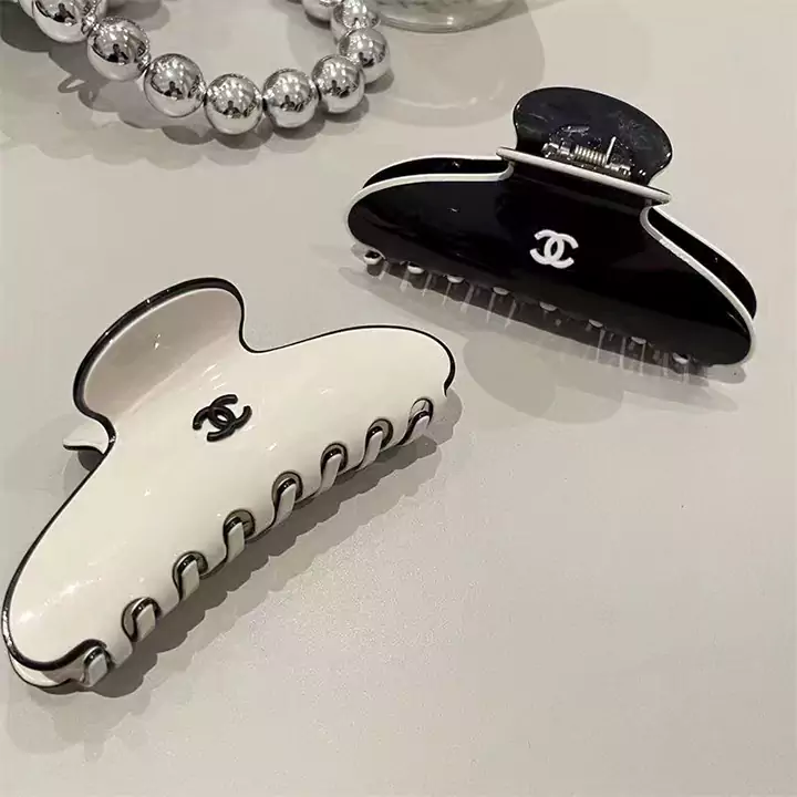 シャネル ヘアクリップ ヘアピン おしゃれ ブラック ホワイト