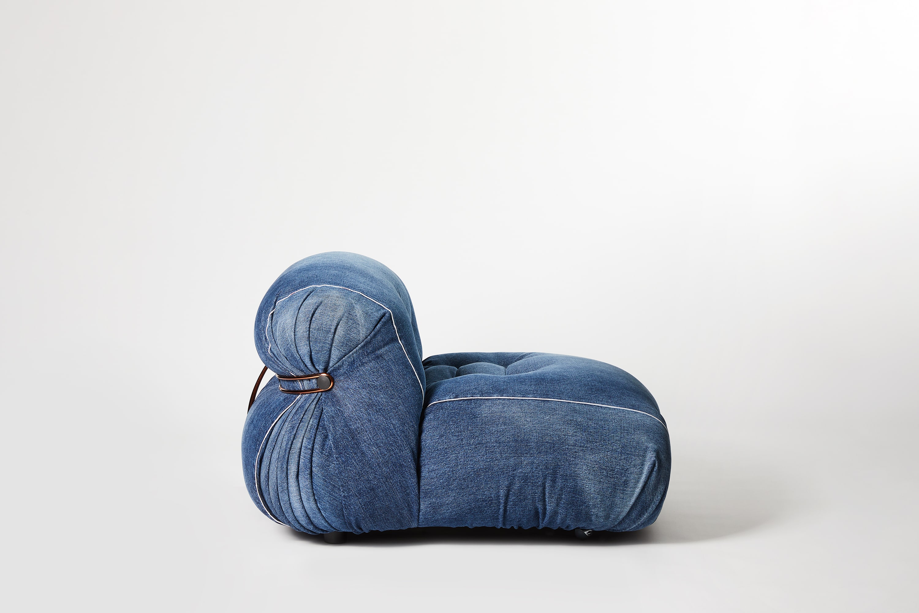Soriana armchair Denim crafted by Roy Roger's® | Cassina