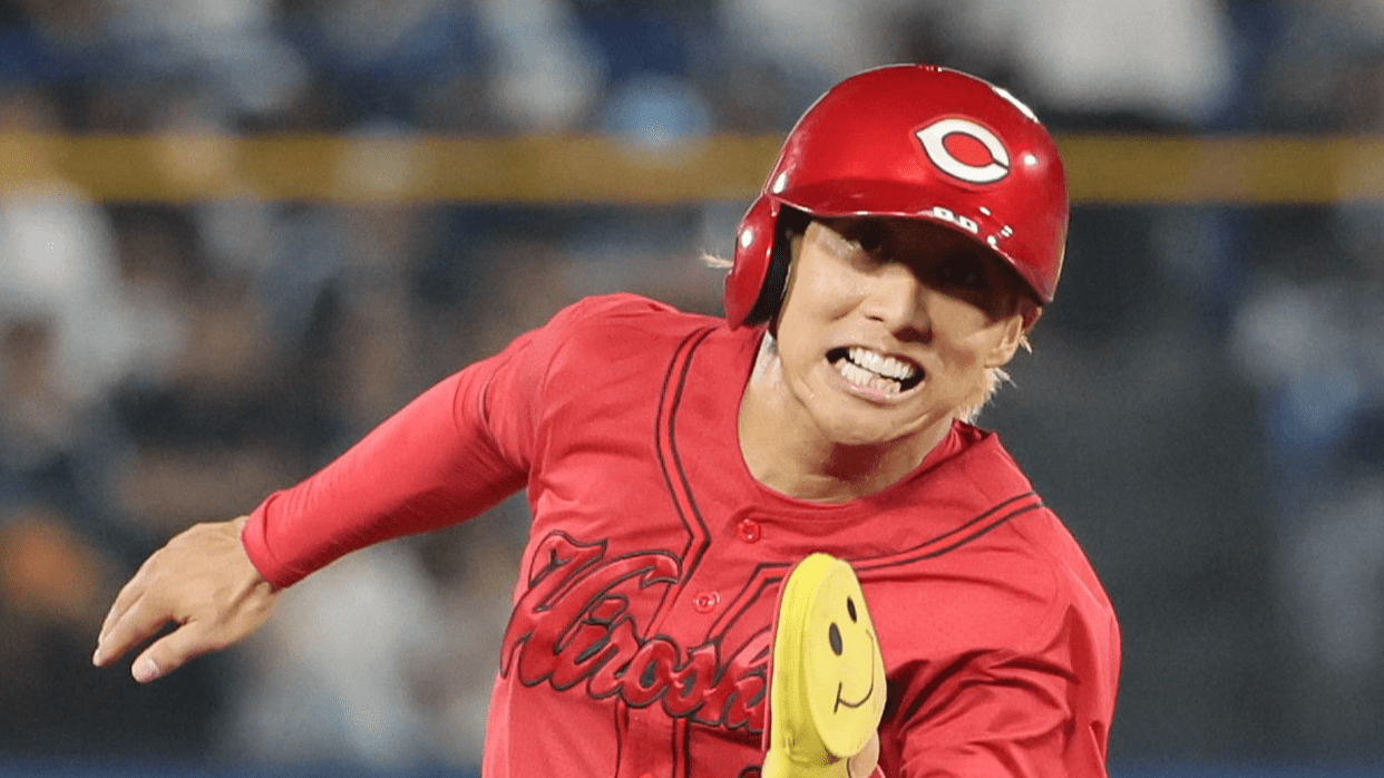 羽月隆太郎容疑者の看板、カープロードから撤去 | 中国新聞デジタル