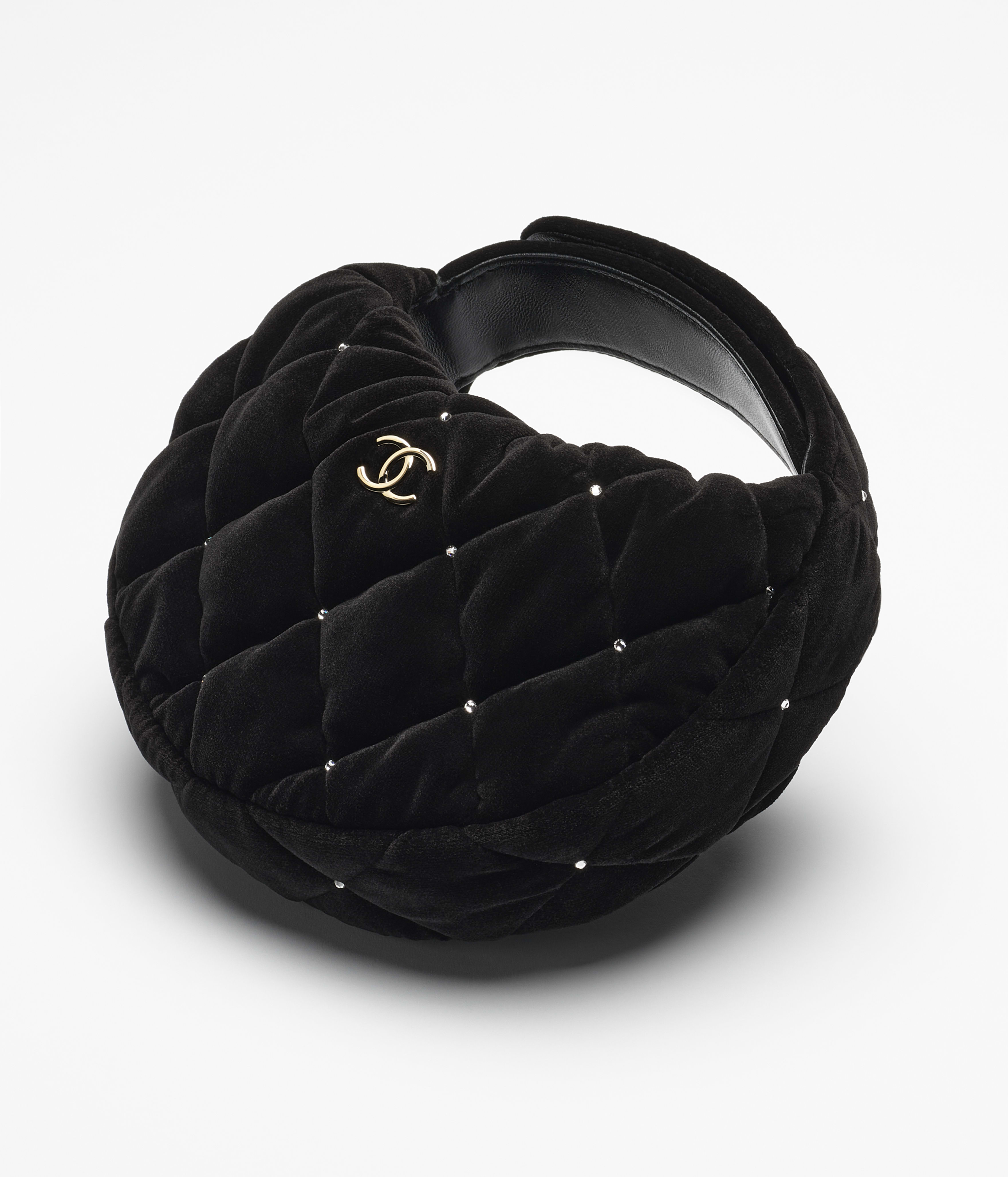 ポーチ - ベルベット & ストラス、ブラック — ファッション | CHANEL