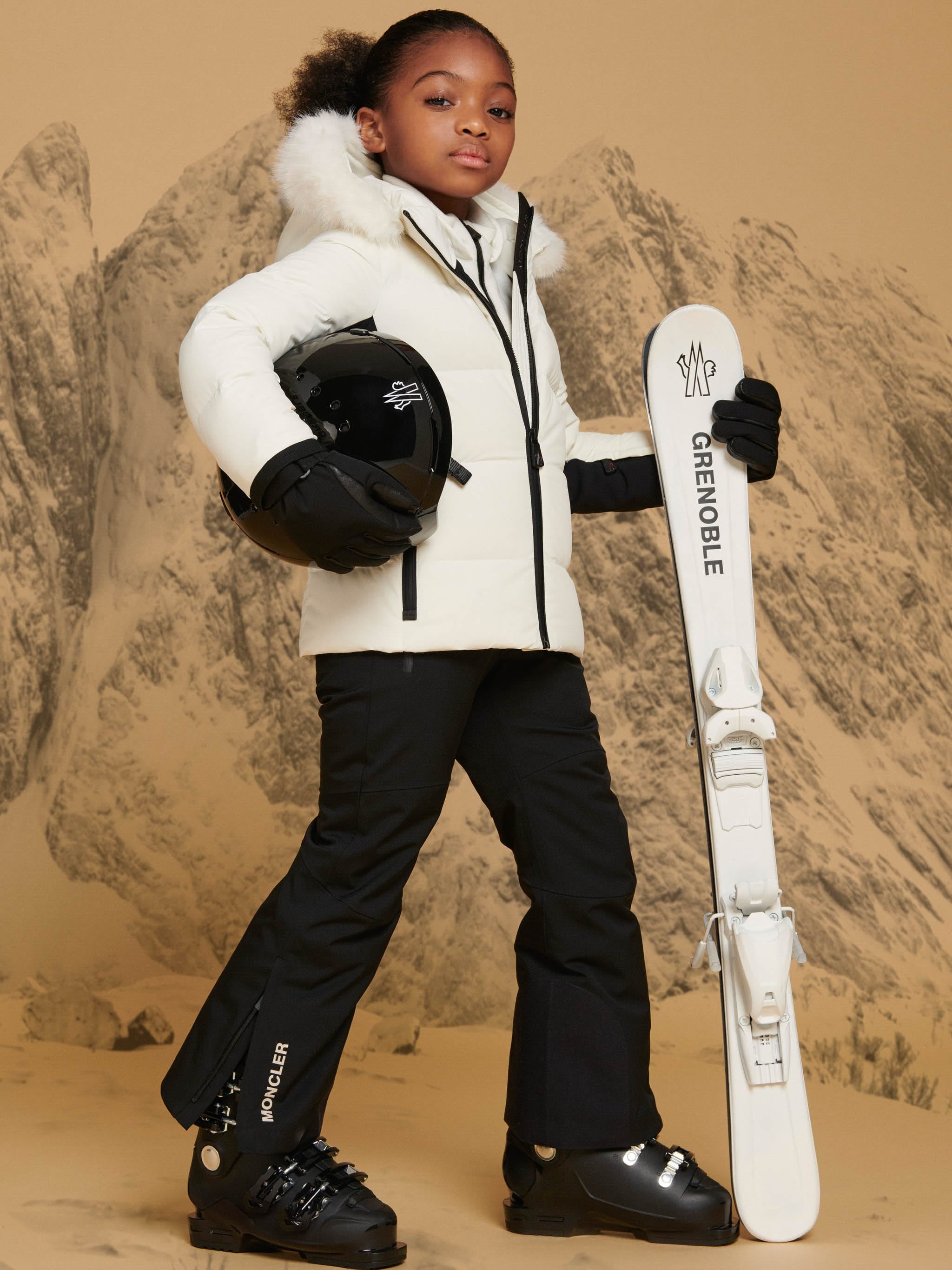 Moncler Enfant Girls Grenoble Down Padded New Guyane Jacket in