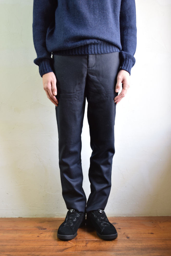 MORE SALE】DE BONNE FACTURE / DRAWSTRING TROUSERS [NAVY]