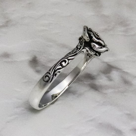 ソカロのシルバーリングの通販ならCLOVER925におまかせ