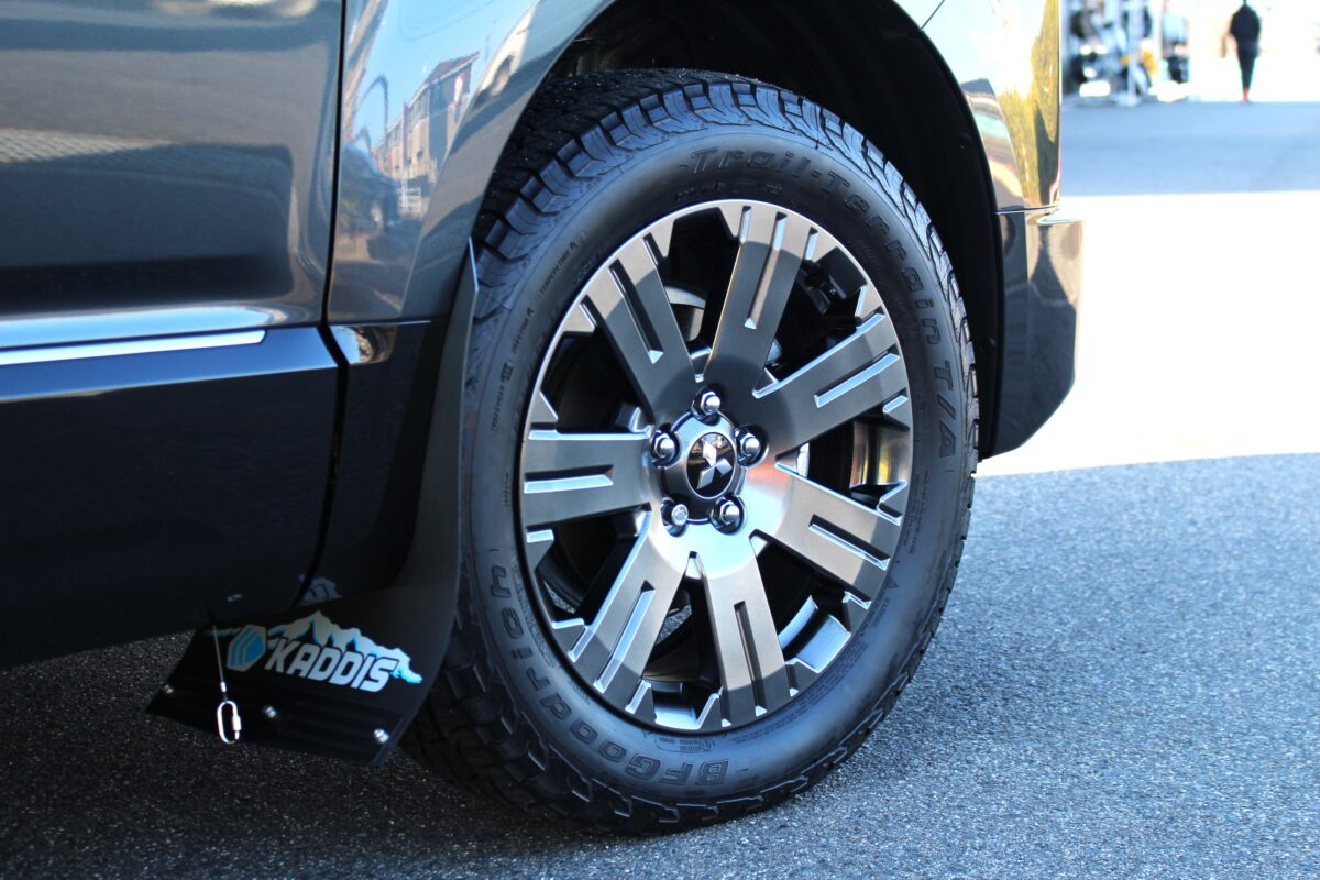 GEOLANDAR I/T-S デリカD5純正ホイール スタッドレス デリカD：5純正