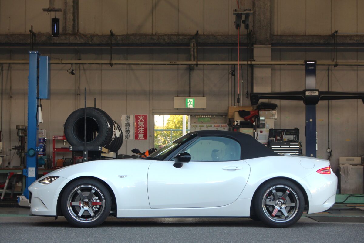 NDロードスター】車高調TEIN フレックスZ装着でローダウンと操縦安定性