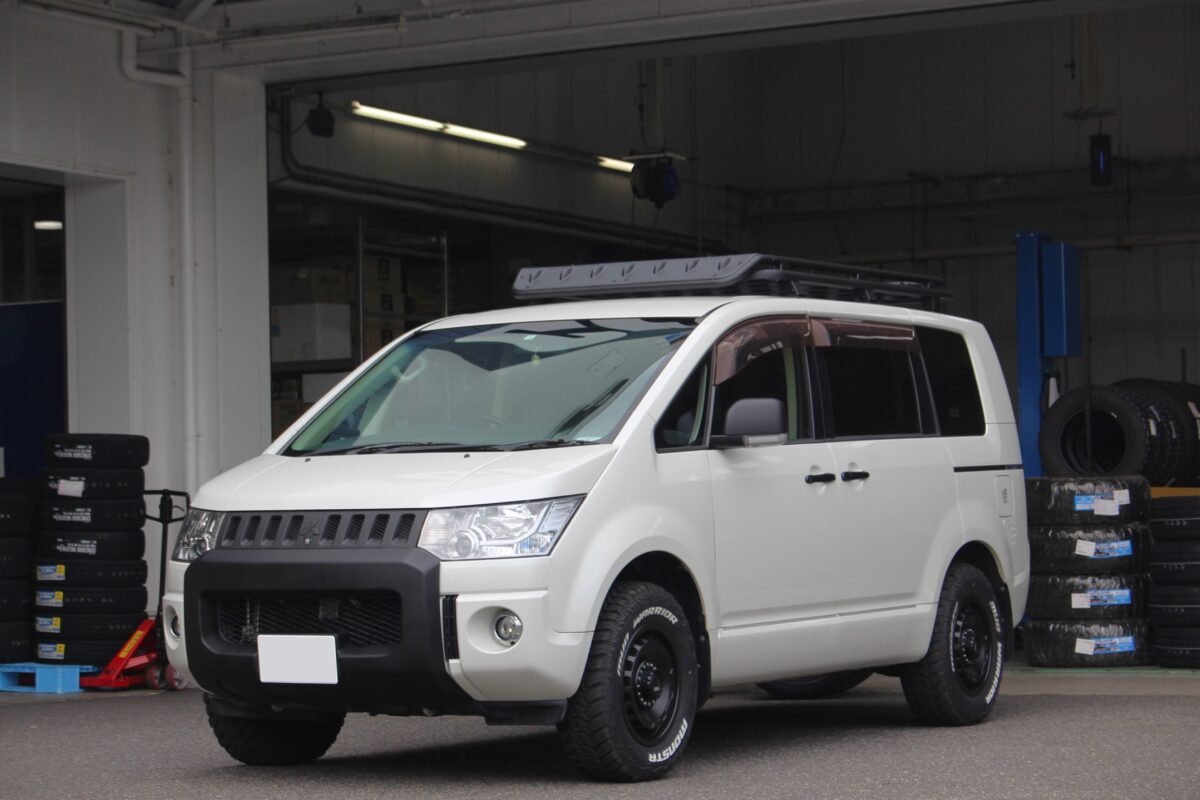 デリカD5】オートフラッグス大人気モデル！バスターズ2080HD改を装着