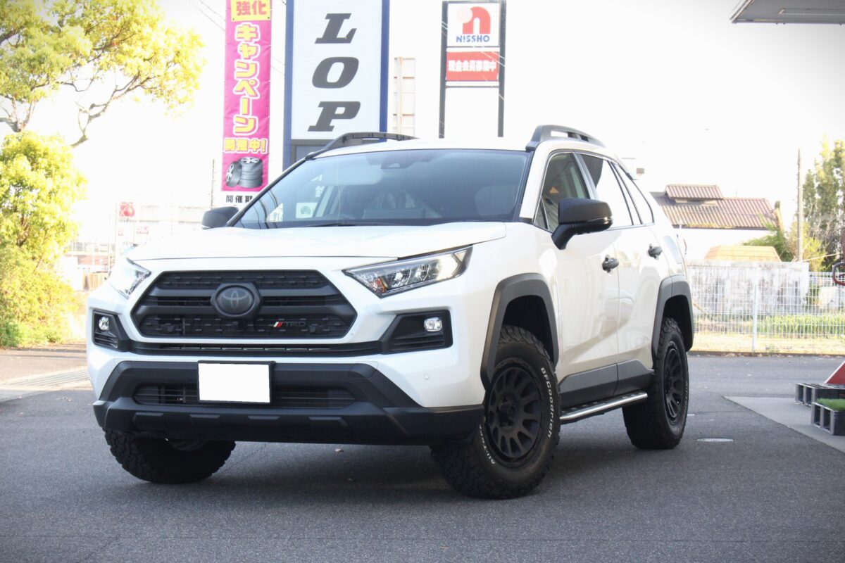 お手軽リフトアップ！RAV4に4x4エンジニアリング カンサスライトを装着