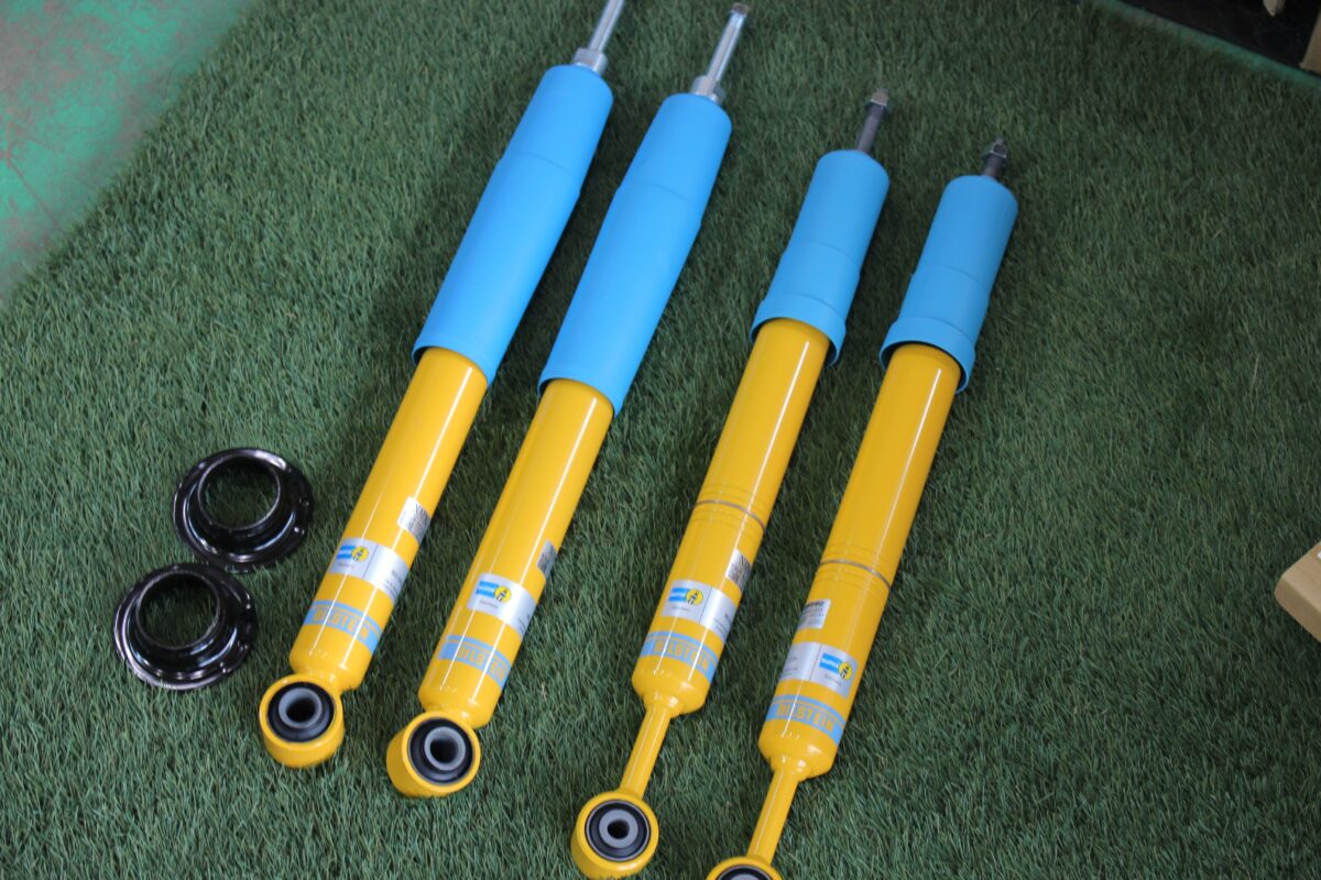 150系プラド】乗り心地改善＆リフトアップで前傾姿勢の解消！BILSTEIN