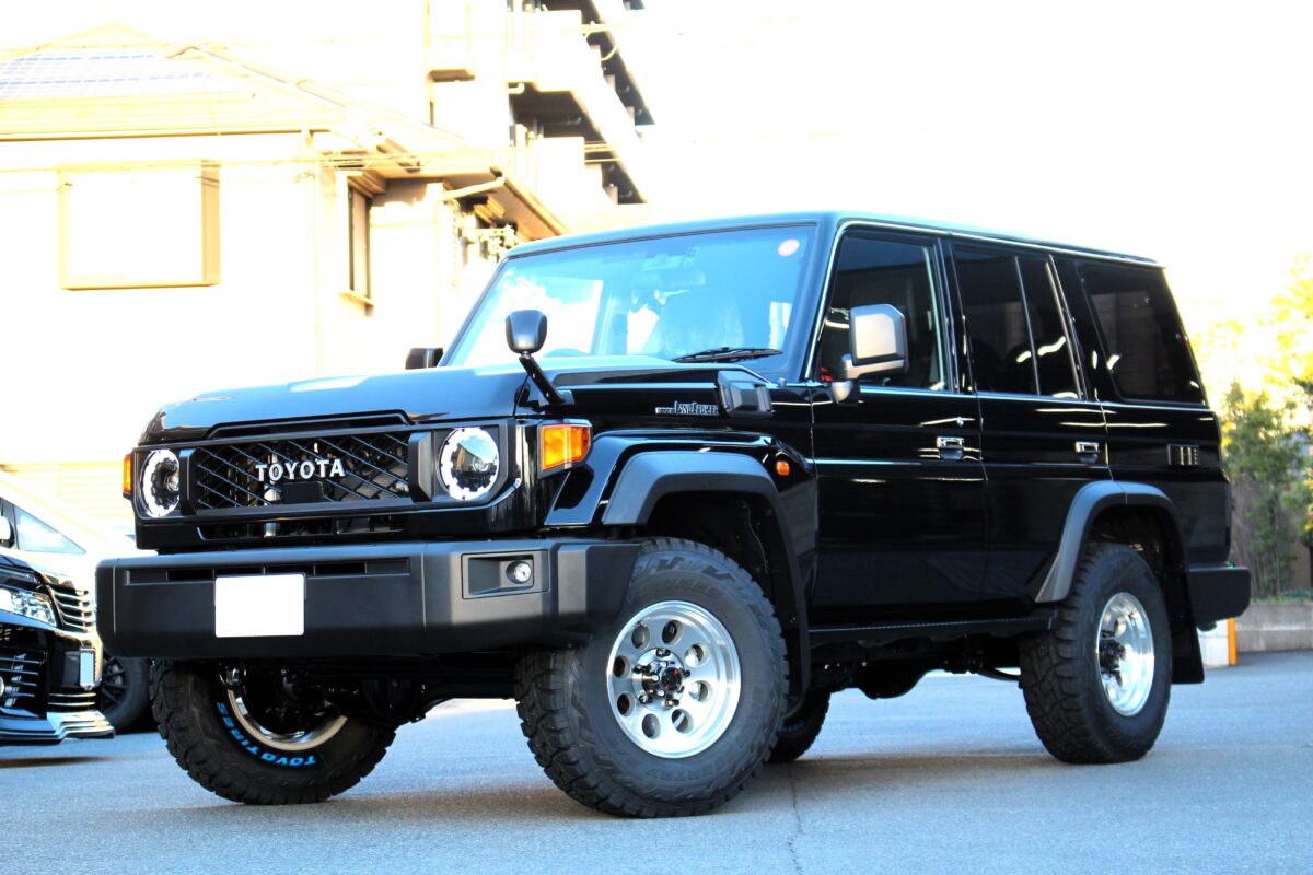 ランクル70【GDJ76W】にジムラインType2 16インチを装着