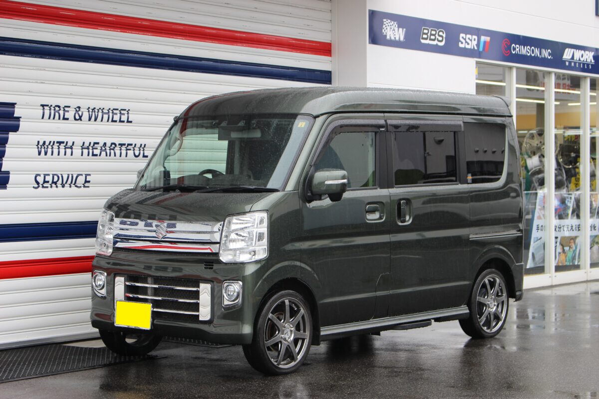 DA17W】エブリイワゴンをTEIN 車高調で腰高感を解消してマッシブな