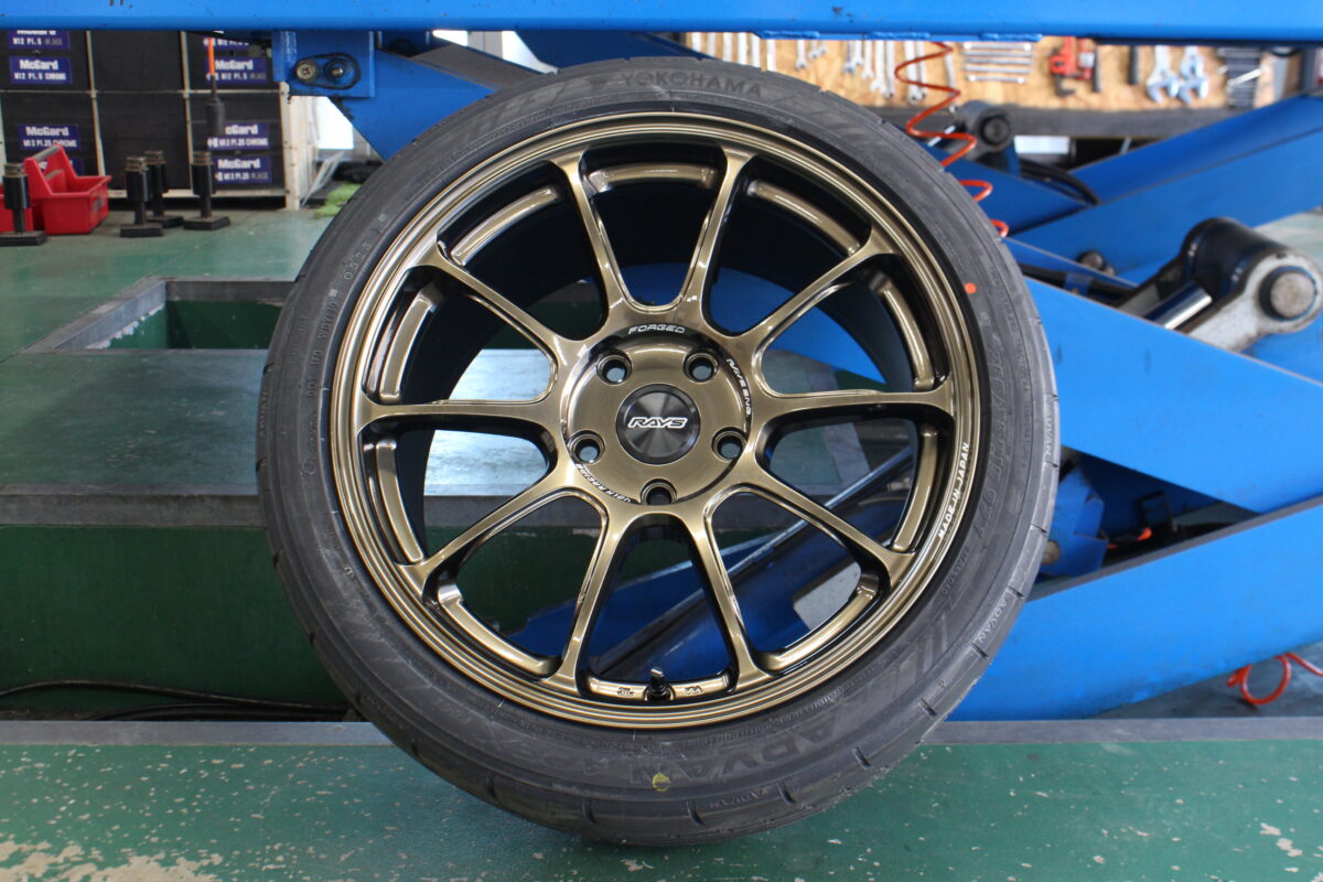 FL5 シビックタイプR】ボルクレーシングZE40を18インチでお取り付け