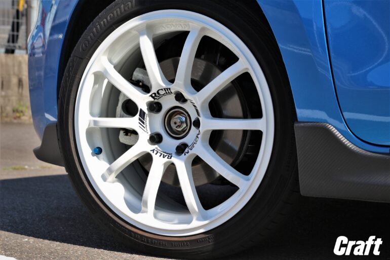 ZC33スイフトスポーツ】アドバンレーシングRCⅢでスポーティさに磨きを