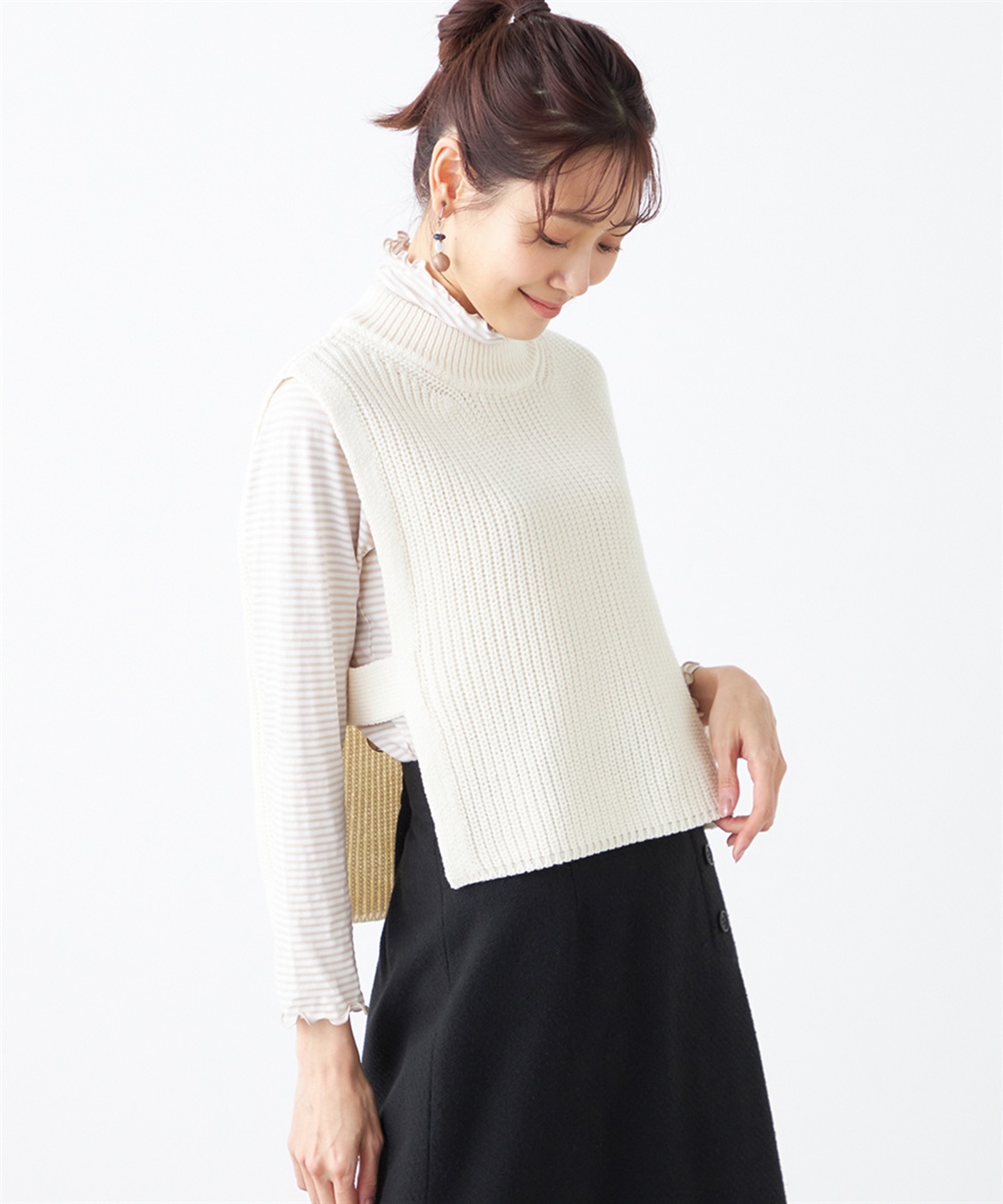 ニットショートベスト Petit Honfleur｜クロスプラス公式通販サイト