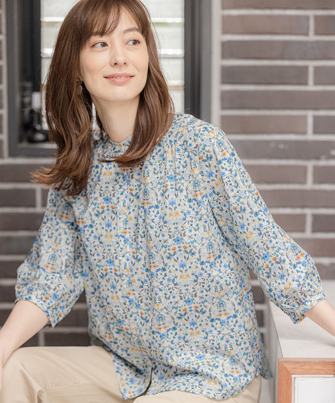 リバティプリントブラウス Petit Honfleur｜クロスプラス公式通販サイト