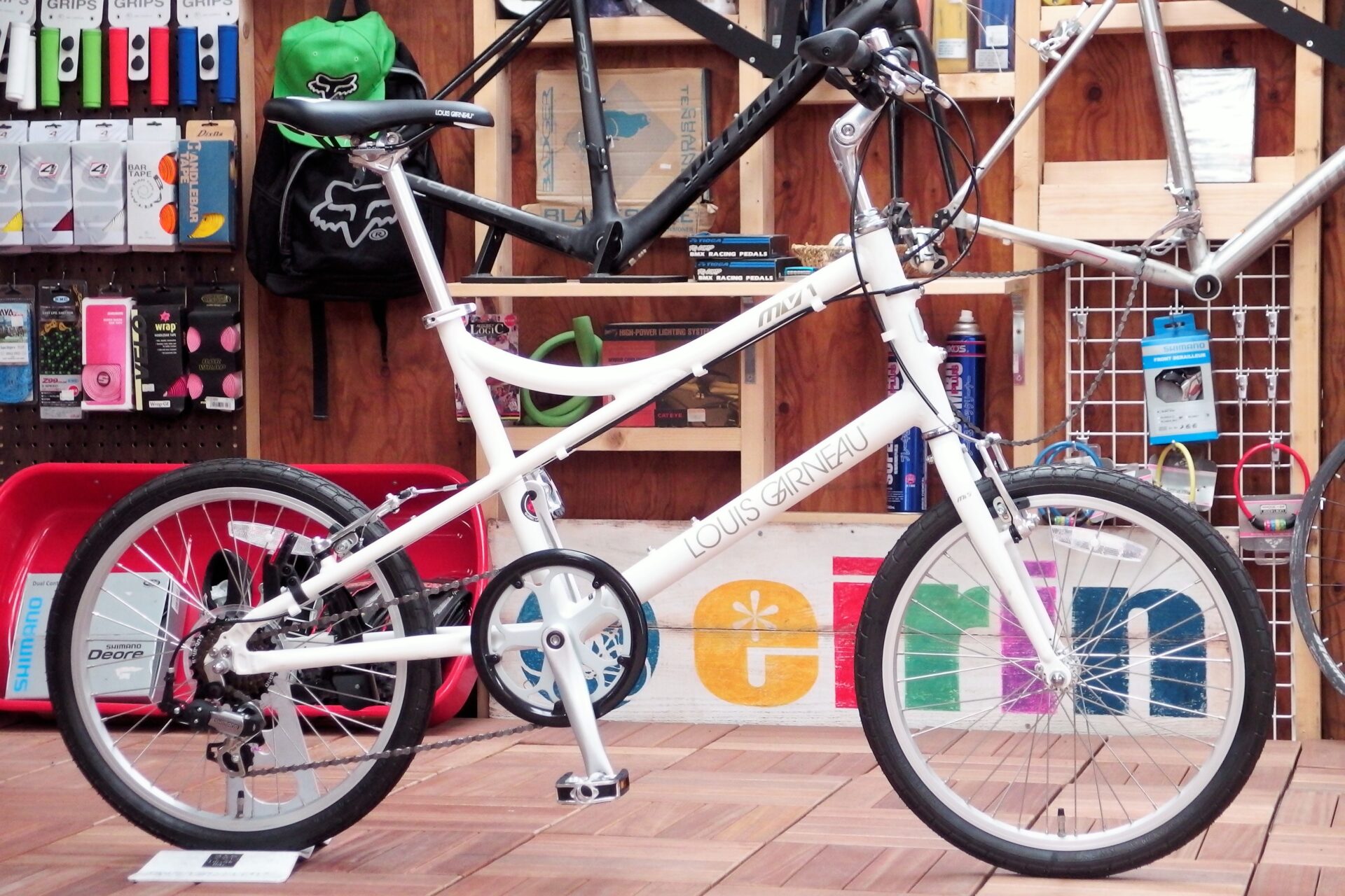 街乗りやポタリングなど移動を楽しむミニベロ！ 「LOUISGARNEAU LGS