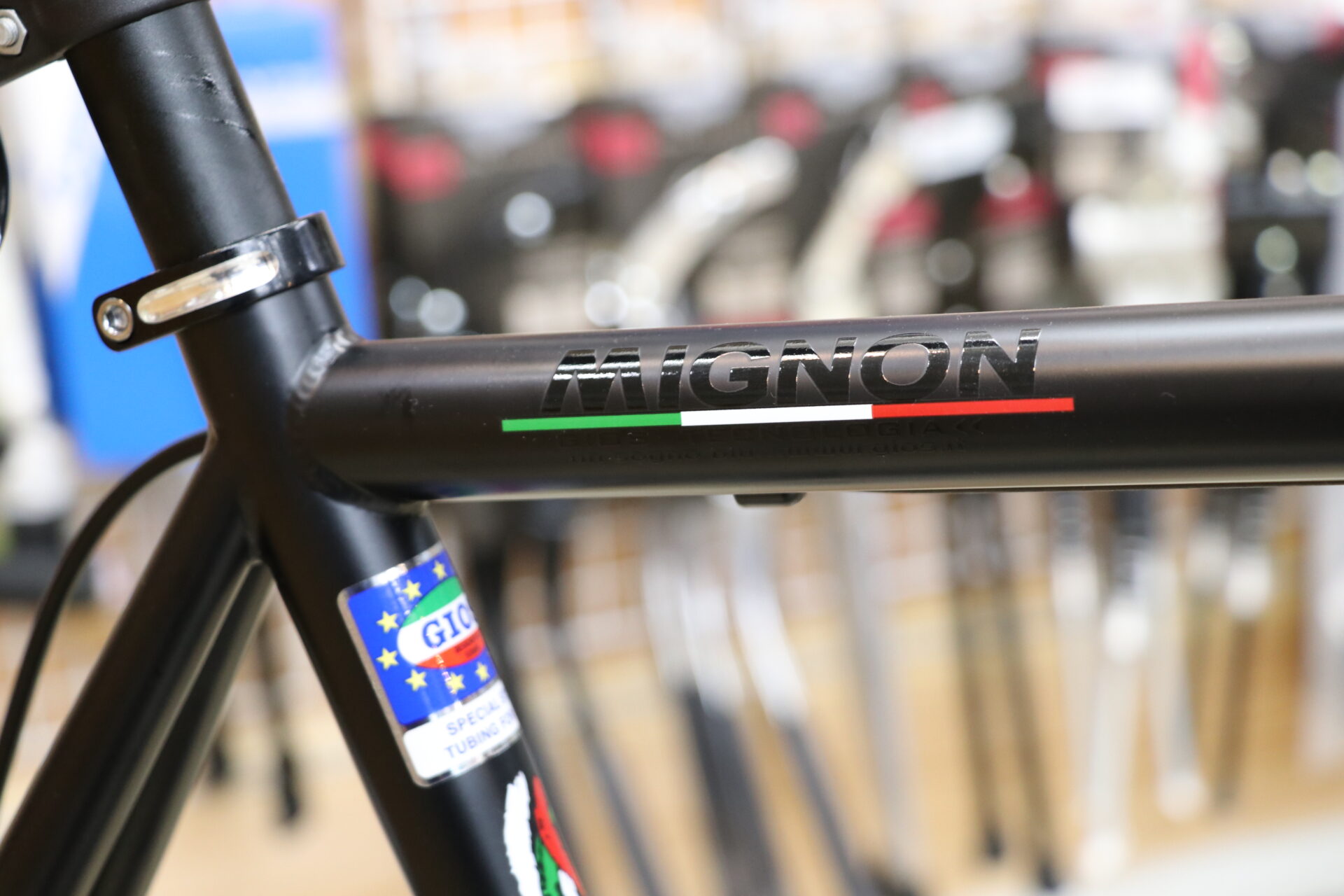 残り僅か！】2018.GIOS生産台数限定カラーマットブラックのMIGNON