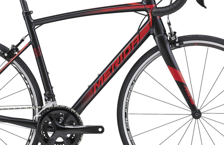 最初の1台にぴったりな15万〜20万円クラスのロードバイク[2018年版